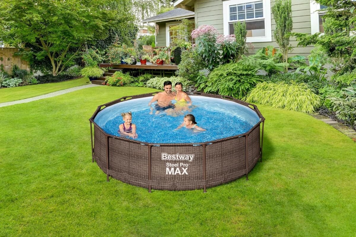 Bestway 56709-GS18 Steel Pro Max Stahlrahmenpool-Set mit Filterpumpe und Zubehör, 9150 L, blau, 366 x 366 x 100 cm