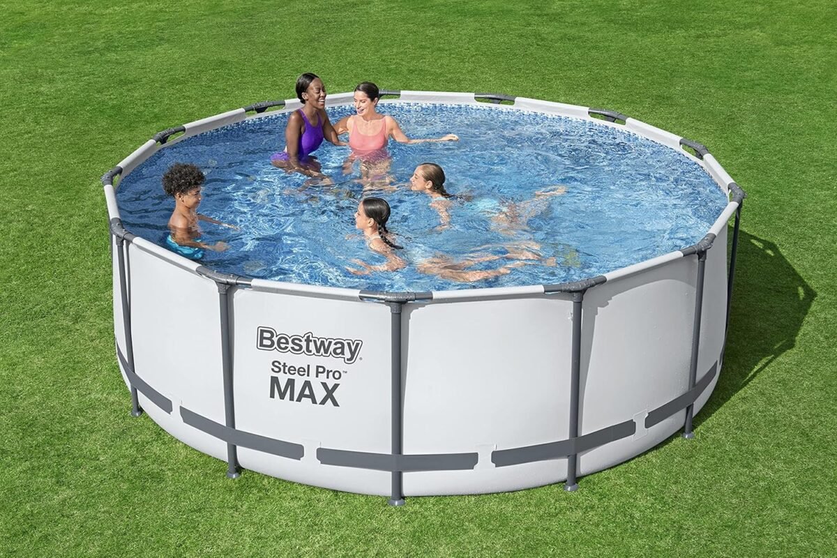 Bestway® Steel Pro MAX™ Aufstellpool Komplett-Set mit Filterpumpe Ø 396 x 122 cm, lichtgrau, rund